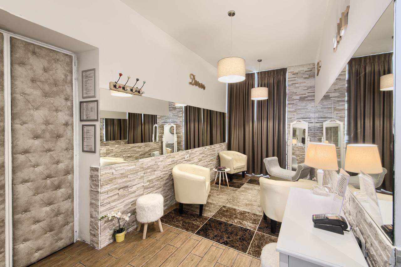 Domus Pietro Inn Rome Exterior photo